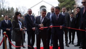 bank-respublika-sekide-muasir-konseptde-yeni-filialini-acdi